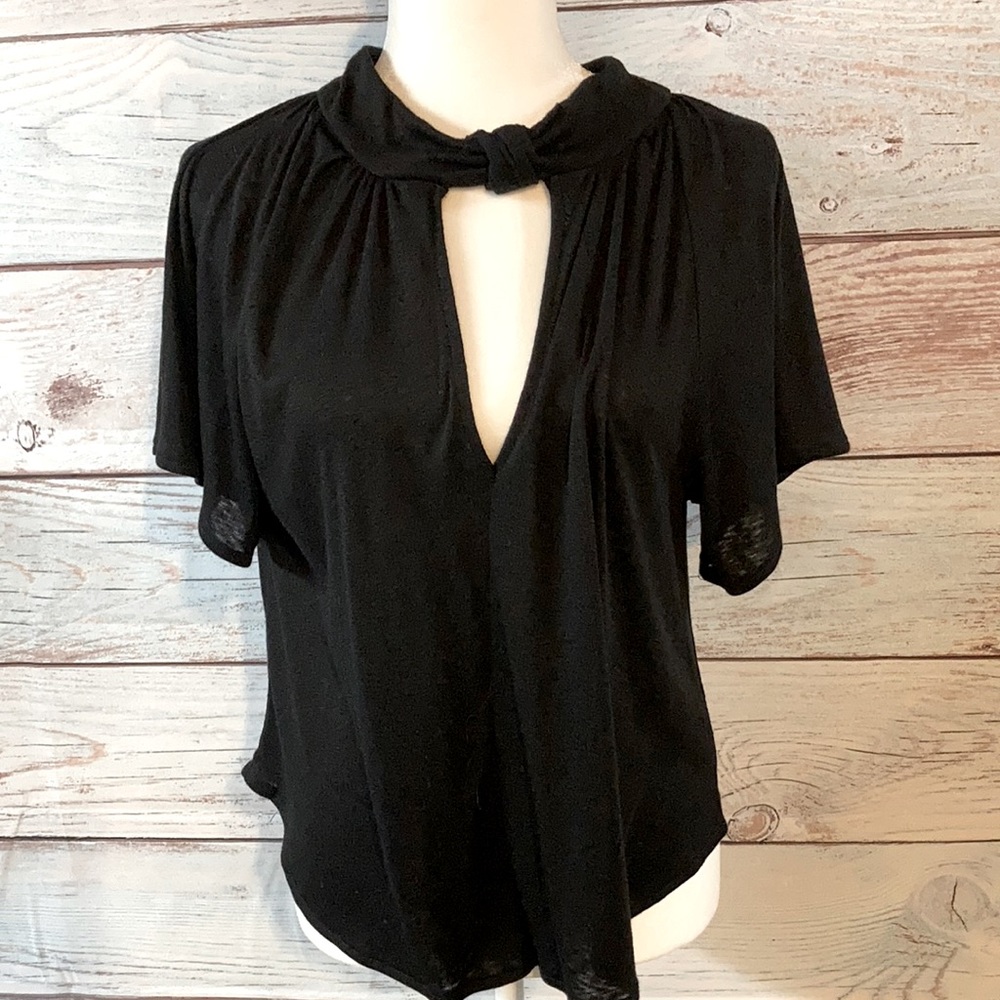 Medium Rachael Roy black keyhole neck top